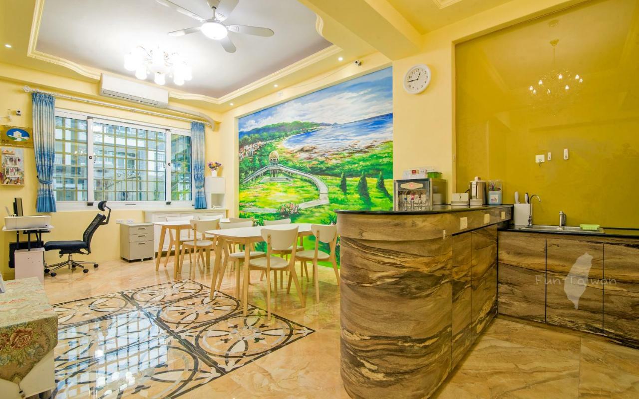 Holby No.8 Elevator Homestay Taitung Ngoại thất bức ảnh